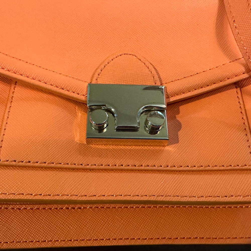Loeffler Randall purse like new - Picture 2 of 4
